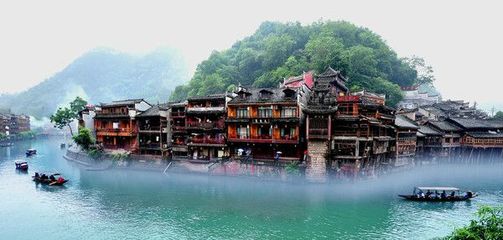 張家界精華四日游 一網(wǎng)打盡天下奇景的經(jīng)典路線